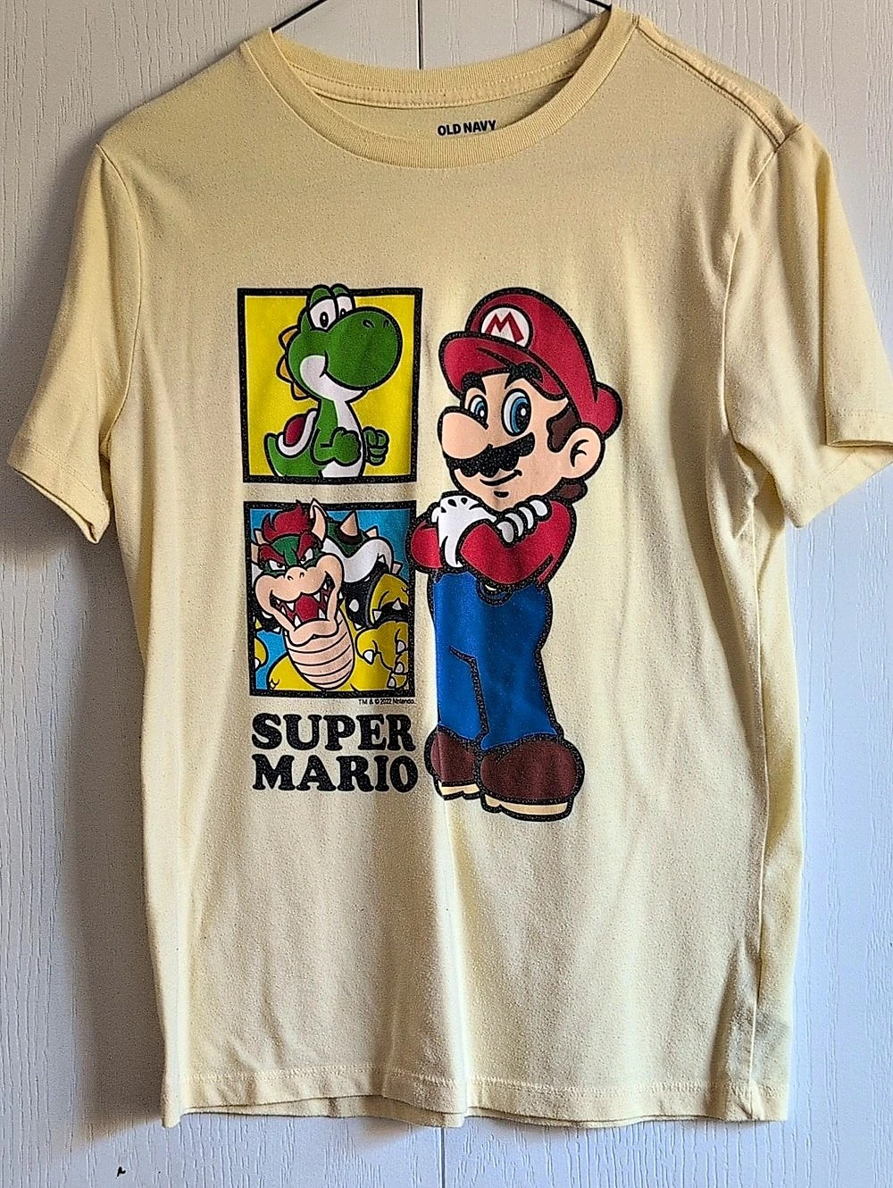 Old Navy Super Mario graphic tee Yellow Size XL (14-16)